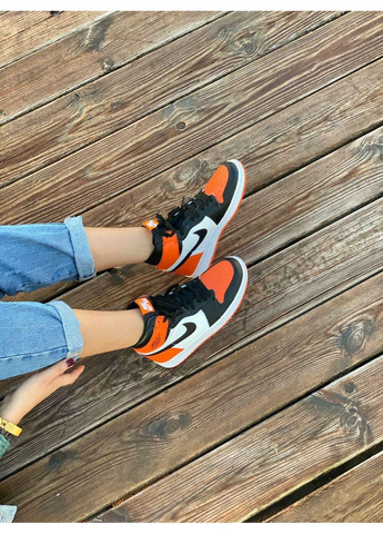 КРОСІВКИ ЖІНОЧІ NIKE AIR JORDAN 1 RETRO HIGH BLACK ORANGE WHITE НАЙК АІР ДЖОРДАН No Brand чорні демісезони (367173709)