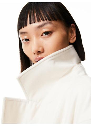Белое демисезонное Женское пальто с поясом Н&М (56251) XS Белое H&M