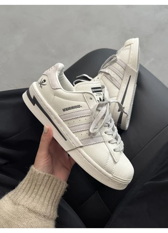 Чорні Осінні кросівки чоловічі adidas superstar x neighborhood white / black адідас суперстар No Brand