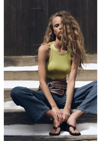 Стильний базовий Zara кроп топ (362680582)