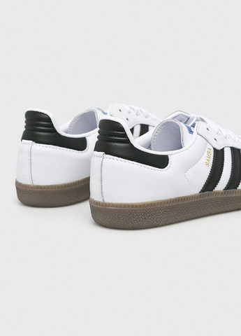 Белые всесезонные кроссовки samba og originals b75806 adidas
