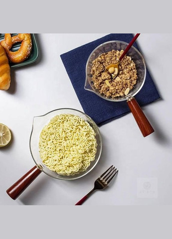 Скляний ківш із дерев'яною ручкою 700 мл Hell (303210238)