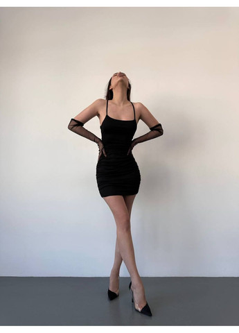 Черное праздничный платье Vione однотонное