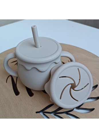 Набір посуду з харчового силікону для хлопчика Беж Оливка 7 предметів (0309) No Brand (368999965)