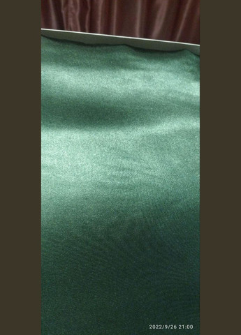 Атласна постільна білизна Євро Смарагдовий 200 x 220 з простирадлом на гумці (141404-02) No Brand (308754952)