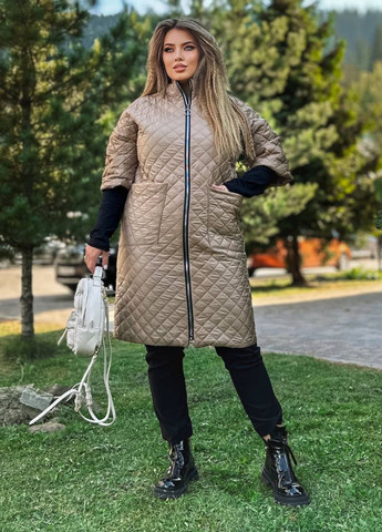 Кофейная демисезонная женское удлиненное стеганое пальто на синтепоне с рукавом 3/4 Україна