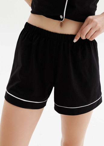 Черная всесезон пижама женская "assorty" рубашка + шорты Roksana