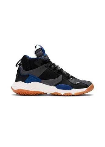 Черно-белые демисезонные кроссовки delta mid Jordan