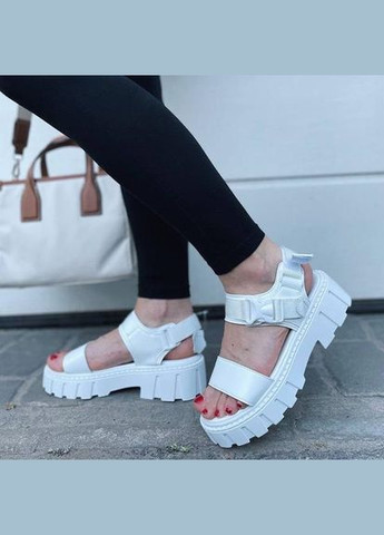 Жіночі шкіряні босоніжки на платформі 0853 Білі Seven (307151124)