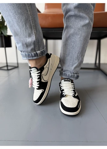 КРОСІВКИ ЖІНОЧІ NIKE 1 LOW TRAVIS SCOTT X LABUBU BLACK BEIGE НАЙК АІР РЕТРО ЧОРНІ No Brand чорні демісезони (390650643)