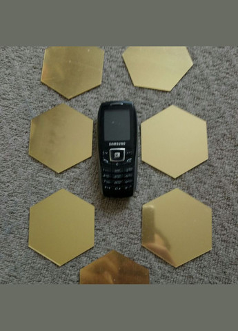 Дзеркальні наклейки шестикутні пластикові Золоті 6,8 х 7,8 х 4 см 12шт набір Б239 No Brand (302242293)