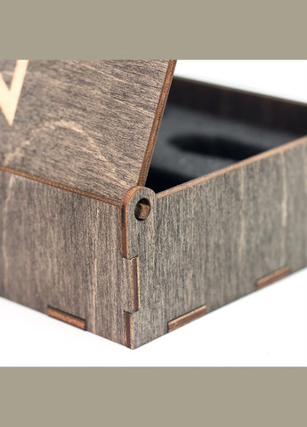 Комплект Зажигалка Viking Warrior Design 29871 + Подарочная упаковка + Бензин + Кремни Zippo (316518012)