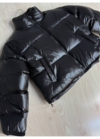 Черная демисезонная куртка женская 10015 короткая глянцевая пуффер черная Lady yep