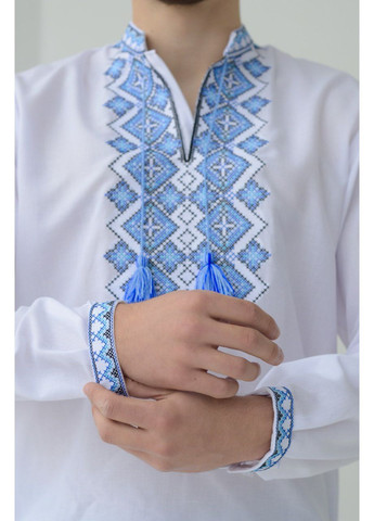 Блакитна вишивка для хлопчика підлітка з сірим орнаментом візерунок орнамент домоткане полотно (352473807)