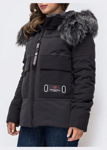 Чорна зимня зимова куртка з капюшоном і накладними кишенями чорна Dressa