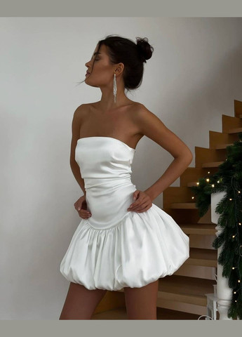 Молочное праздничный праздничное мини платье из атласа Adelante однотонное