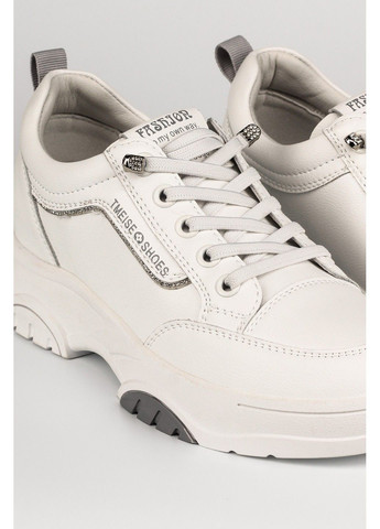 Белые демисезонные женские кроссовки 1100161 Buts