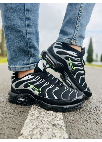 КРОССОВКИ ЖЕНСКИЕ NIKE AIR MAX PLUS TN BLACK SILVER GREEN НАЙК АИР МАКС ТН ПЛЮС No Brand серые демисезоны (369389777)