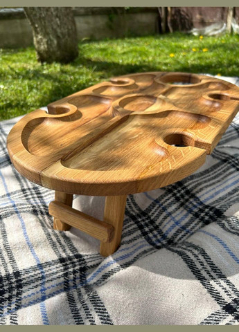 Винний Дубовий овальний столик на 4 бокали з отвором для пляшки 50x30 No Brand (330774765)