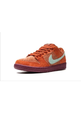 Червоні кросівки унісекс sb dunk low pro prm red Nike