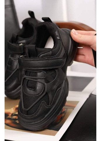 Чорні осінні кросівки підліткові шнурівка чорні Tom.M