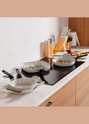 Сковорода без кришки Leo Glints Spirit 28 см 3950605 BergHoff (316517446)