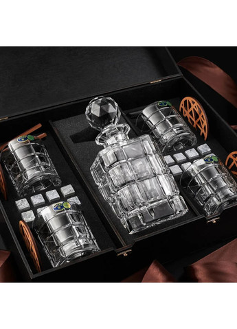 Подарочный набор 4 стакана для виски, графином и стеатитовыми камнями для охлаждения виски 4 шт Times Bohemia (364550604)