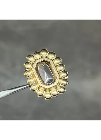 Серединка для бантиків зі стразами, червоний (оправа золото) 2,1×1,7 см, 1 шт No Brand (401678186)