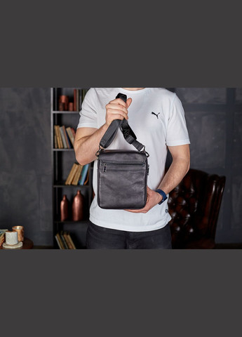 Сумка с клапаном через плечо кожаная черный Tiding Bag (302390997)