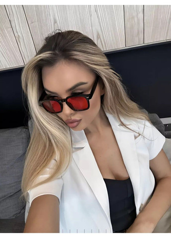 Сонцезахисні окуляри Resort червоні з чорним No Brand (315689040)