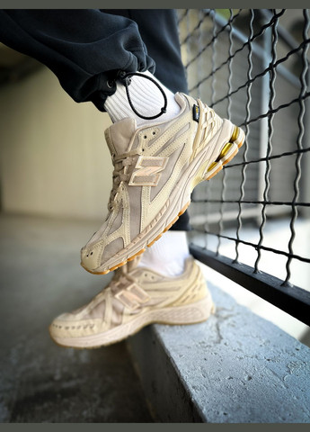 Бежеві всесезон кросівки чоловічі і жіночі new balance 1906r cordura desert tan beige | нью беланс 1906r бежеві No Brand