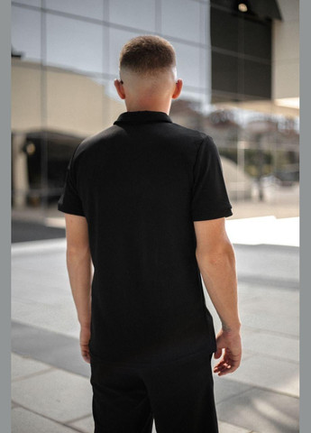 Черная поло комфортное мужское без принта для повседневной носки, летнего гардероба и прогулок с коротким рукавом Intruder