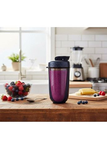 Шейкер SPORT 590 мл с антискользящим покрытием и дизайном No Brand (336184257)