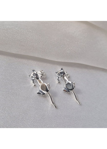 Серебряные серьги гвоздики на закрутках Котик Мяу серебро 925 пробы Черненное 2738с 4.34г Nobrand (366870919)