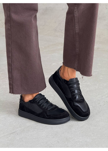 Черные анатомические кожаные кеды Helen