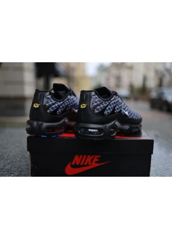 Белые демисезонные кроссовки мужские nike air max plus tn black france blue white найк аир макс тн плюс белые No Brand