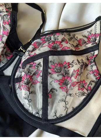 Чорний комплект бюстгальтер + трусики бразиліани 383 чорний CHLX