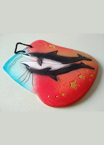 Керамічне настінне панно «Закохані Дельфіни» (червоно-бірюзовий фон) Коти&Ангели (301533118)