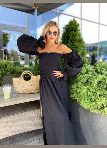 Черное повседневный, вечернее женское платье макси с разрезом с открытыми плечами Україна однотонное