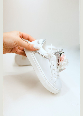 Белые кроссовки Giardino Doro