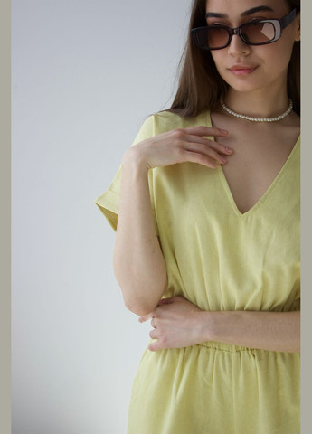 Лляний комбінезон Vakko комбінезон-шорти однотонний світло-жовтий повсякденний, кежуал, вечірній льон