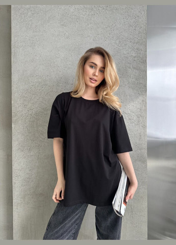 Чорна жіноча базова футболка колір чорний р.42/46 452422 New Trend