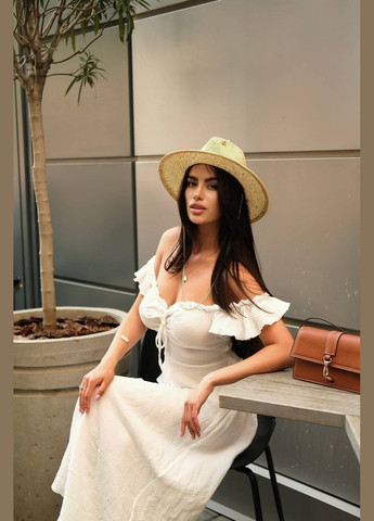 Молочна жіноча сукня муслін No Brand