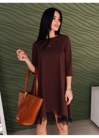 Коричневое платье трапеция с кружевом Fashion Girl