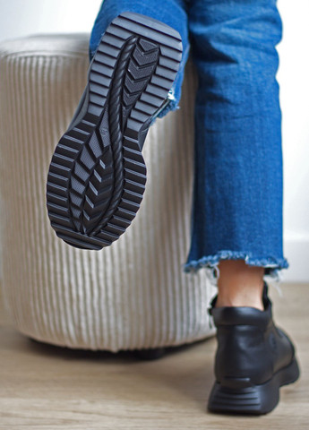 Кроссовки женские осенние из натуральной кожи No Brand 3802/1 чёрные демисезоны (366817372)