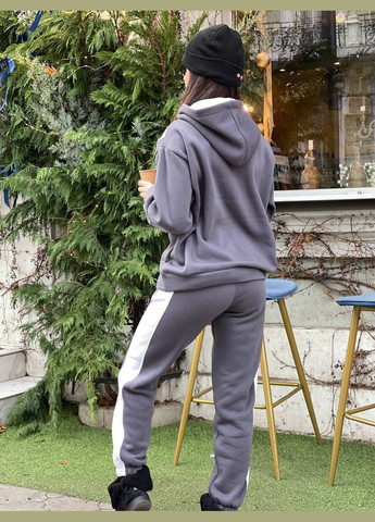 Жіночий спортивний костюм No Brand (305002972)