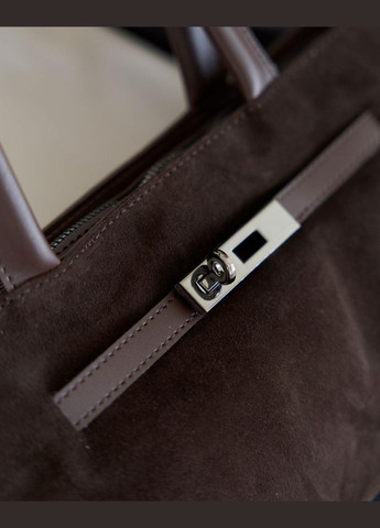 Женская сумка со вставкой из натуральной кожи на одно большое шоколадное отделение «Карен» WeLassie (347018353)