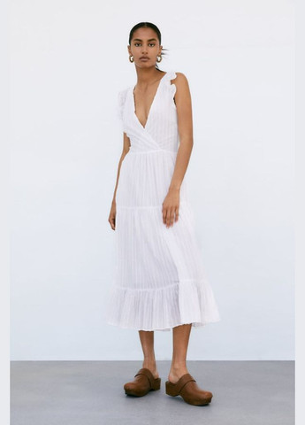 Білий святковий, коктейльна, пляжна, повсякденний, кежуал сукня міді на запах Zara