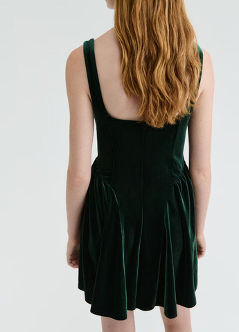 Темно-зеленое праздничный платье H&M однотонное