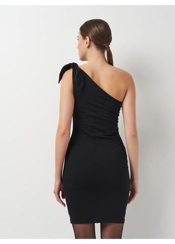 Чорна вечірня сукня H&M однотонна